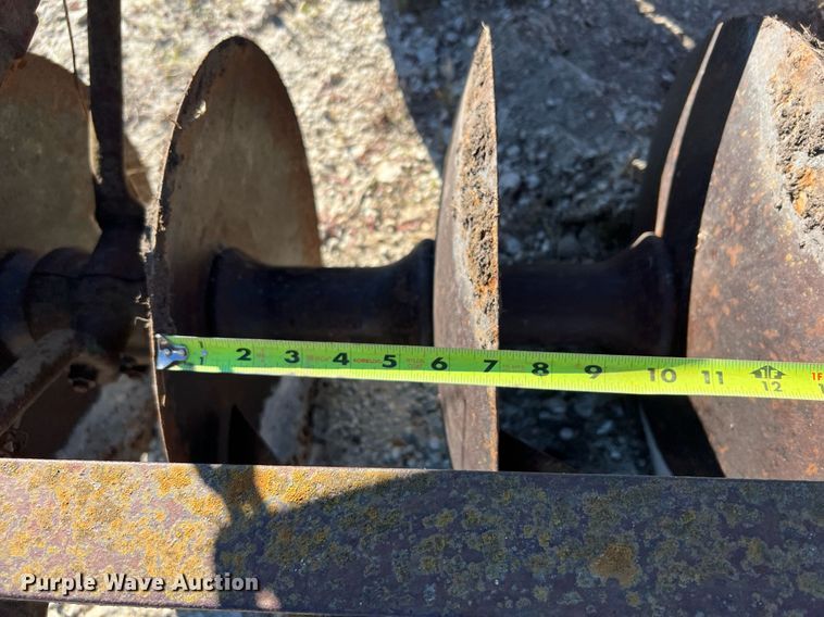 image for item MH9954 John Deere  double off-set disk