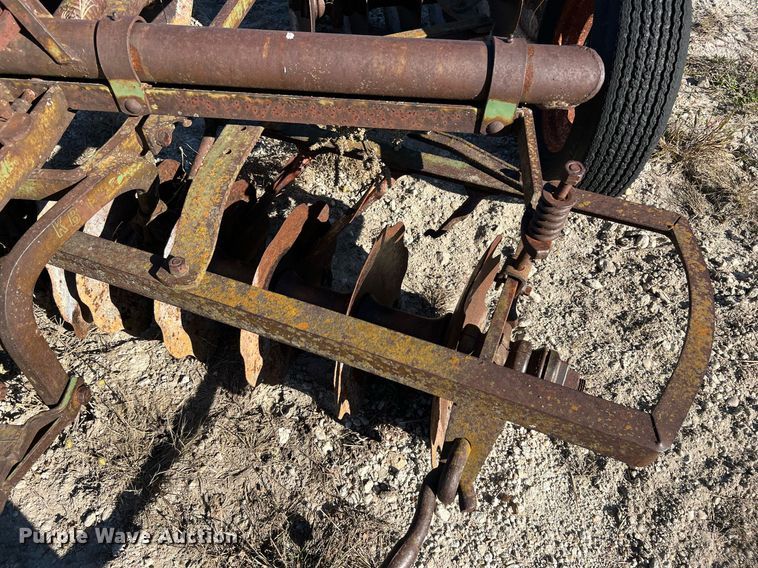 image for item MH9954 John Deere  double off-set disk