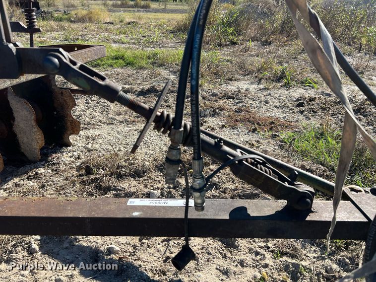 image for item MH9954 John Deere  double off-set disk