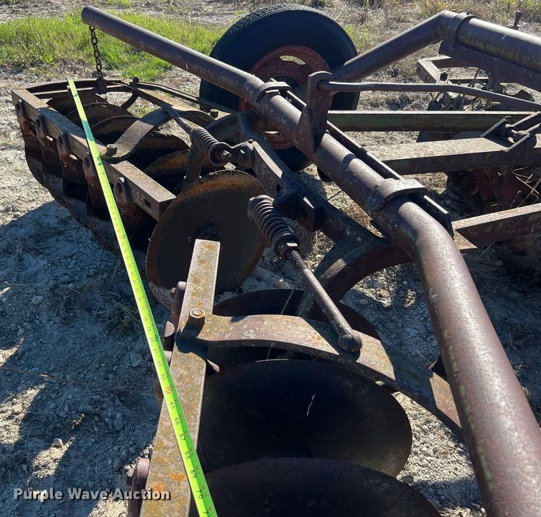 image for item MH9954 John Deere  double off-set disk