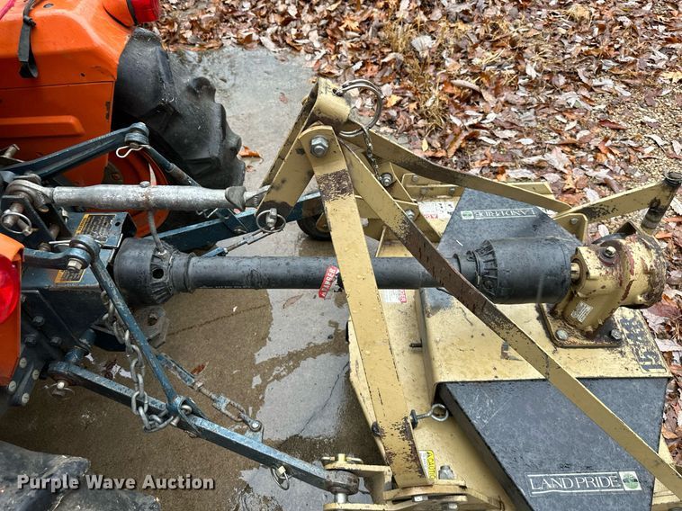 image for item NL9240 1983 Kubota B7200D  MFWD tractor