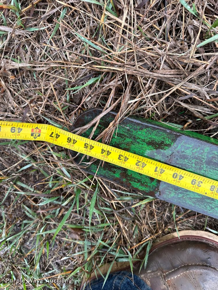 image for item NL9241 1969 John Deere 1520  tractor