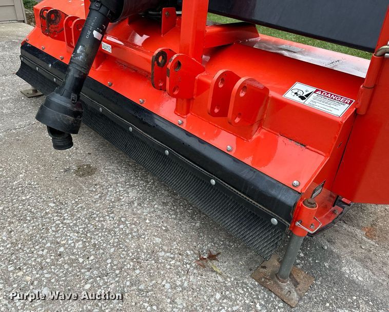 image for item NM9059 Land Pride FM2572  flail mower