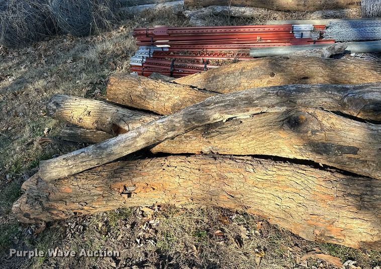 image for item NO9375 Fencing materials