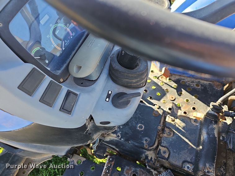 image for item NP9130 2012 New Holland Workmaster 75  MFWD tractor