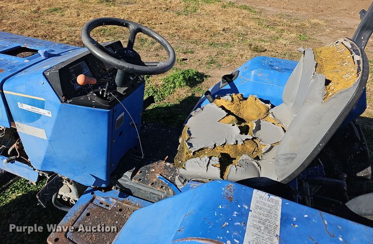 image for item NP9131 New Holland T1510  MFWD tractor