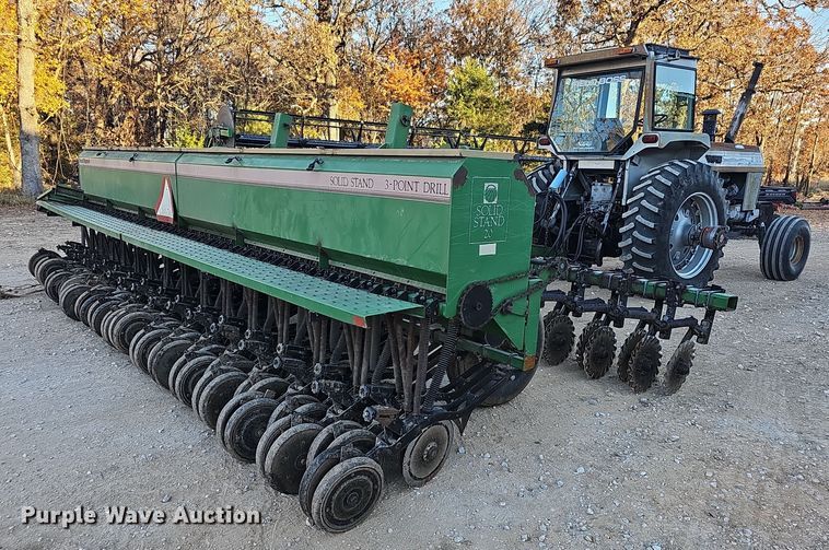 image for item NP9134 Great Plains CPH-209233  no-till grain drill