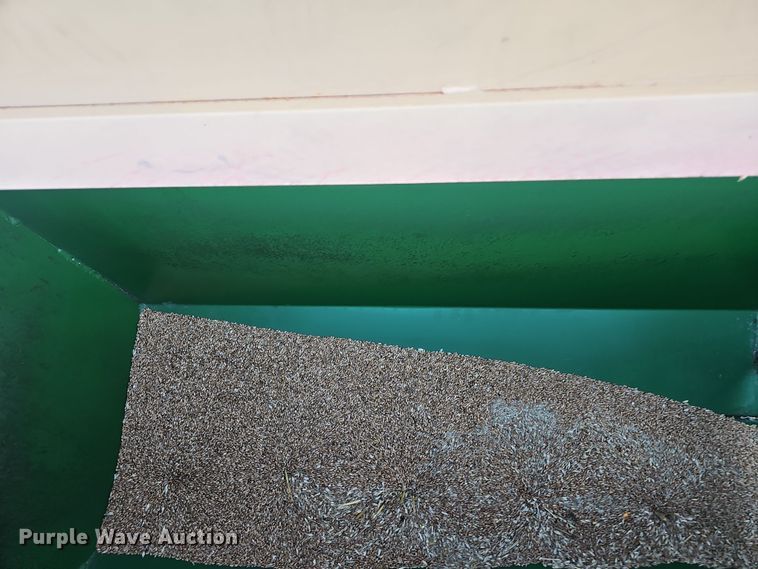 image for item NP9134 Great Plains CPH-209233  no-till grain drill