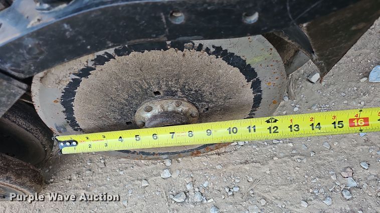 image for item NP9134 Great Plains CPH-209233  no-till grain drill