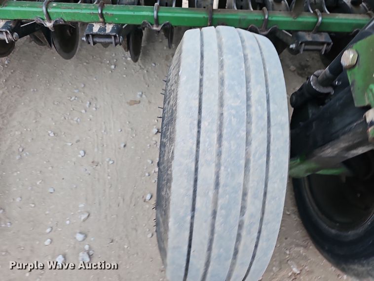 image for item NP9134 Great Plains CPH-209233  no-till grain drill