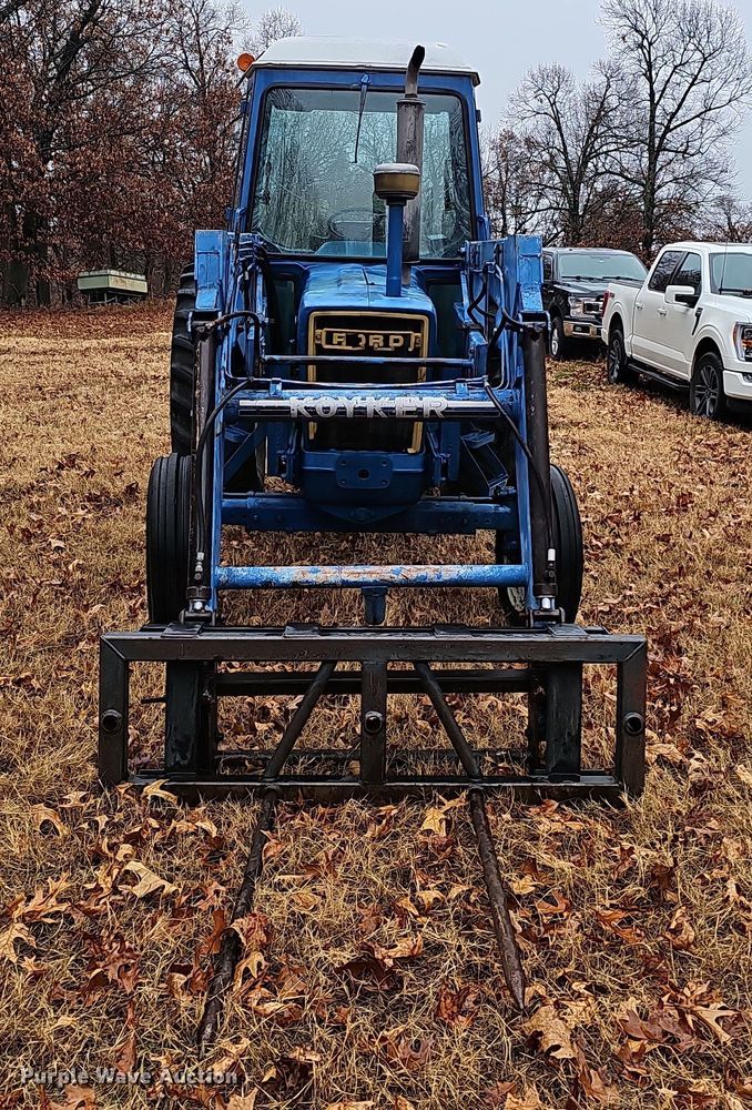 image for item NP9196 Ford 5600  tractor