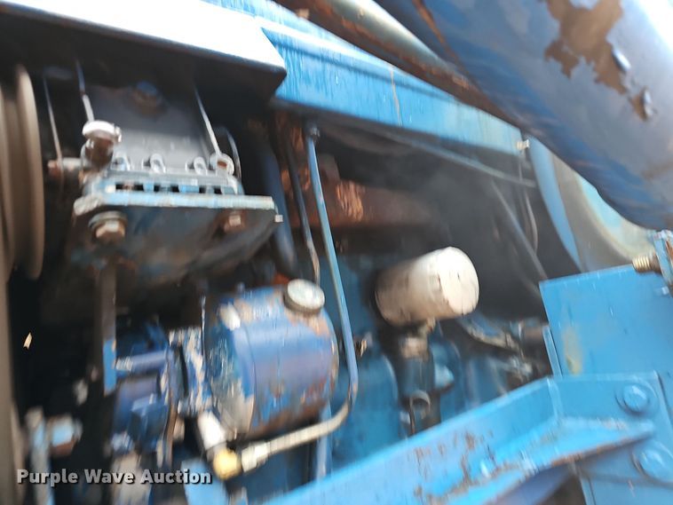 image for item NP9196 Ford 5600  tractor