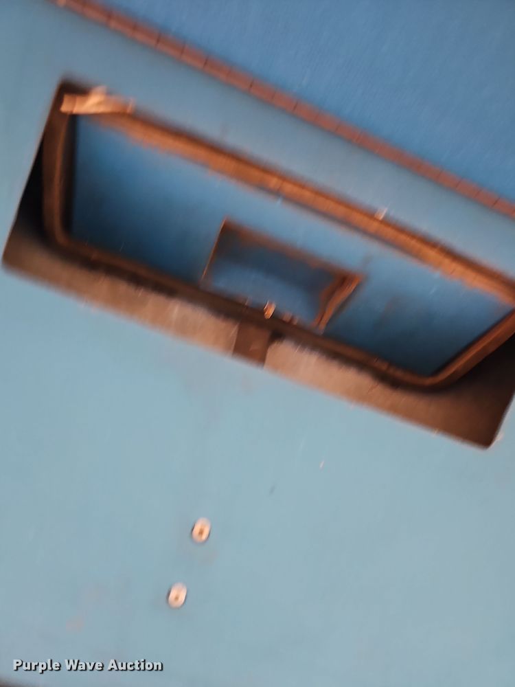 image for item NP9196 Ford 5600  tractor