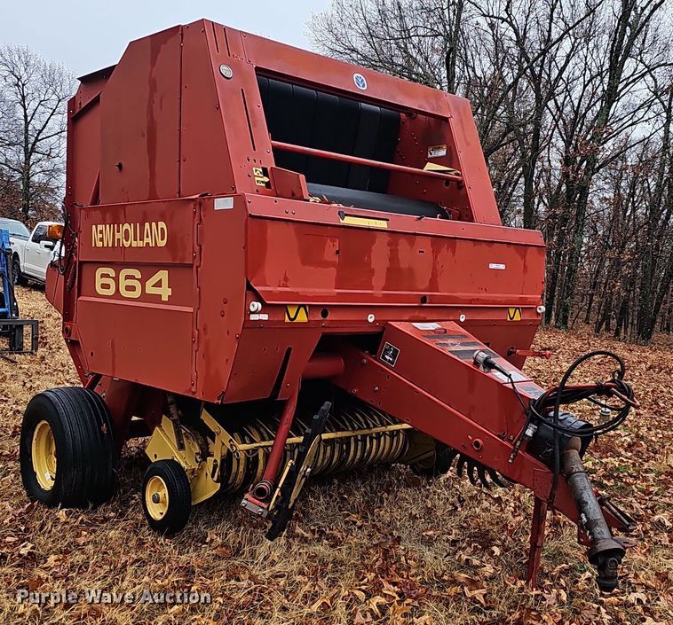 image for item NP9197 New Holland 664  round baler