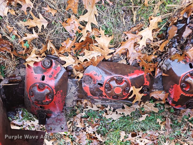 image for item NP9200 New Holland 617  disc mower