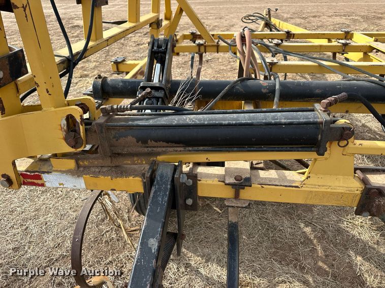 image for item NS9000 Landoll 1430  field cultivator