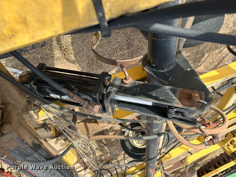 image for item NS9000 Landoll 1430  field cultivator