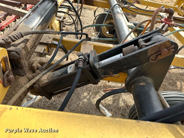 image for item NS9000 Landoll 1430  field cultivator