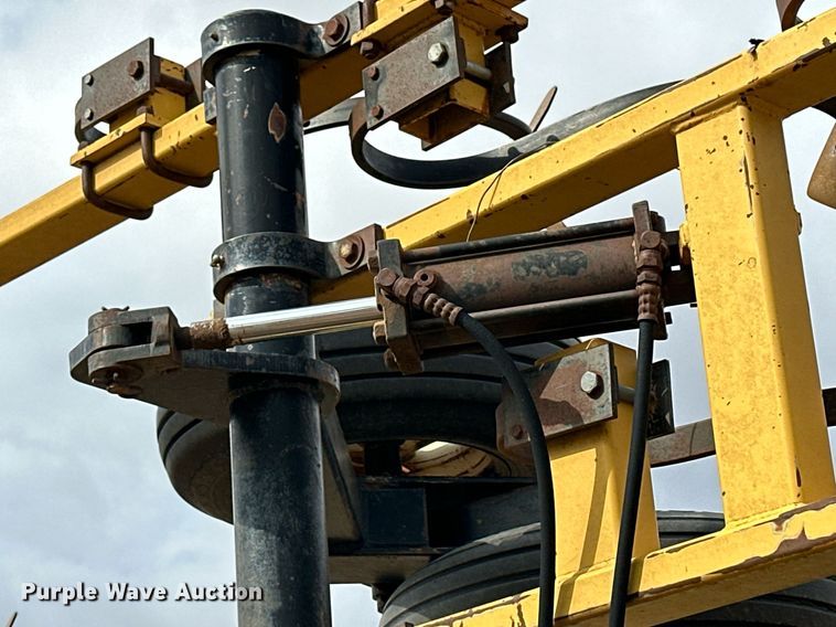 image for item NS9000 Landoll 1430  field cultivator