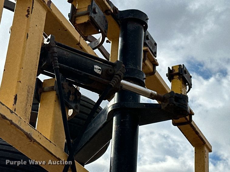 image for item NS9000 Landoll 1430  field cultivator