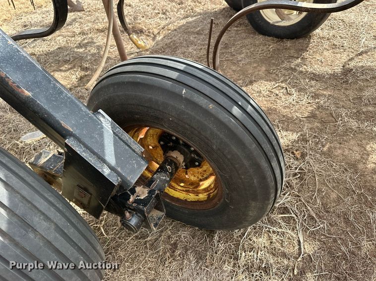 image for item NS9000 Landoll 1430  field cultivator