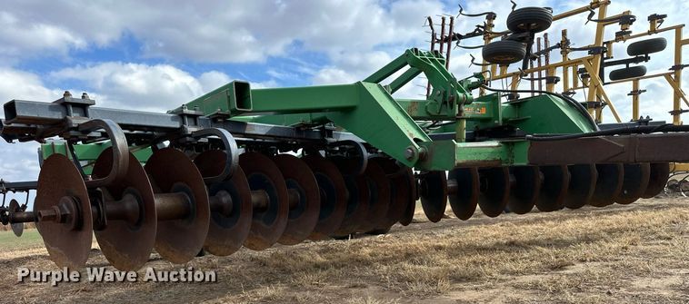 image for item NS9001 John Deere 510  disk ripper