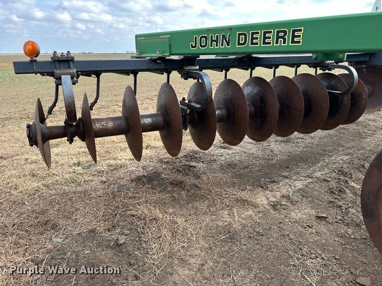 image for item NS9001 John Deere 510  disk ripper