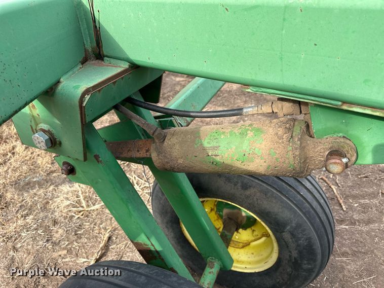 image for item NS9001 John Deere 510  disk ripper