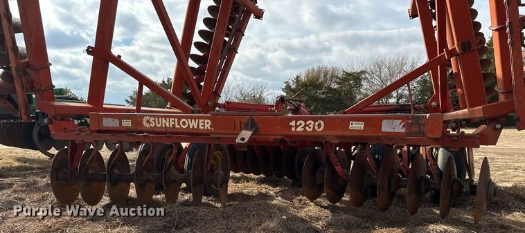 image for item NS9002 Sunflower 1230-27  double off-set disk