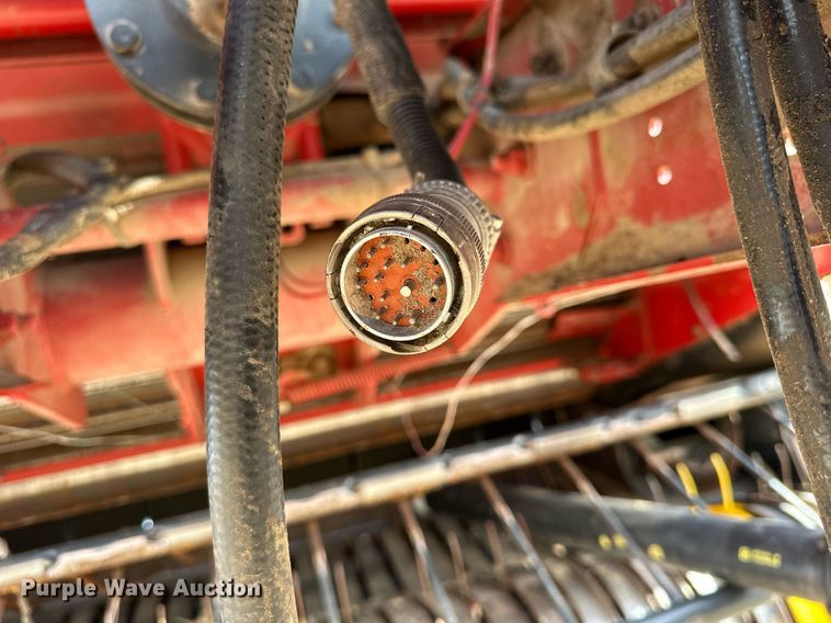 image for item NS9003 Case IH RBX563  round baler