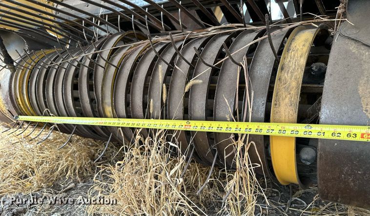 image for item NS9004 1983 Vermeer 605H  round baler