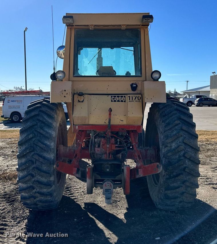 image for item NS9023 Case 1170 Agri King tractor