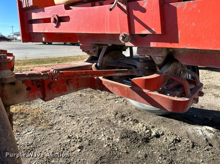 image for item NS9023 Case 1170 Agri King tractor