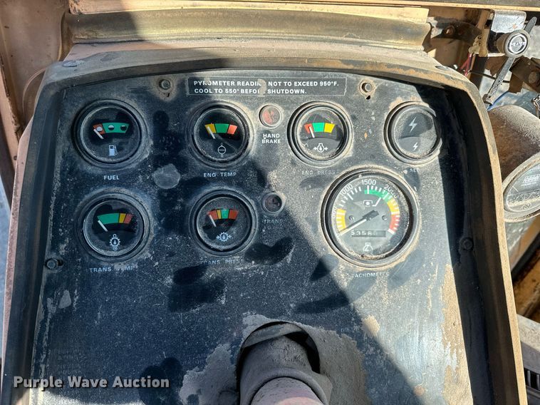 image for item NS9023 Case 1170 Agri King tractor