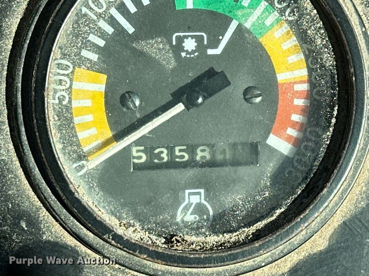 image for item NS9023 Case 1170 Agri King tractor