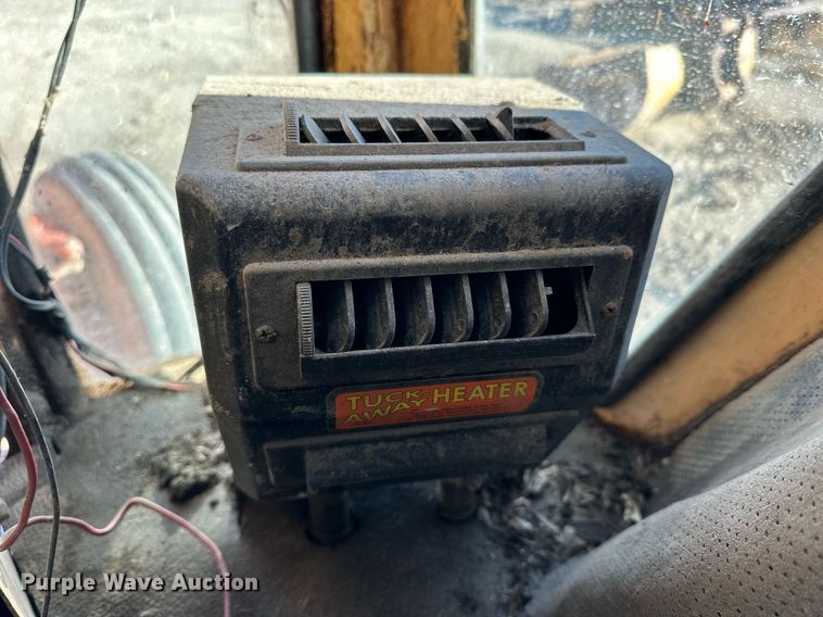 image for item NS9023 Case 1170 Agri King tractor