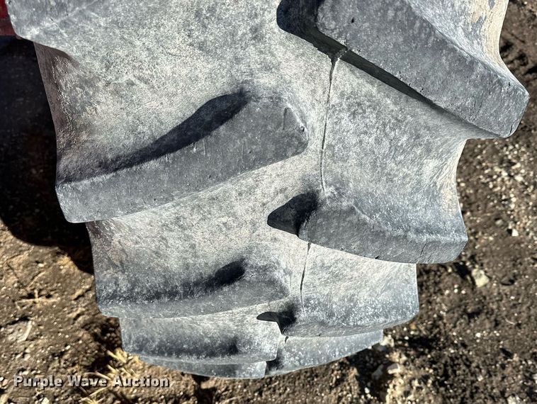 image for item NS9023 Case 1170 Agri King tractor