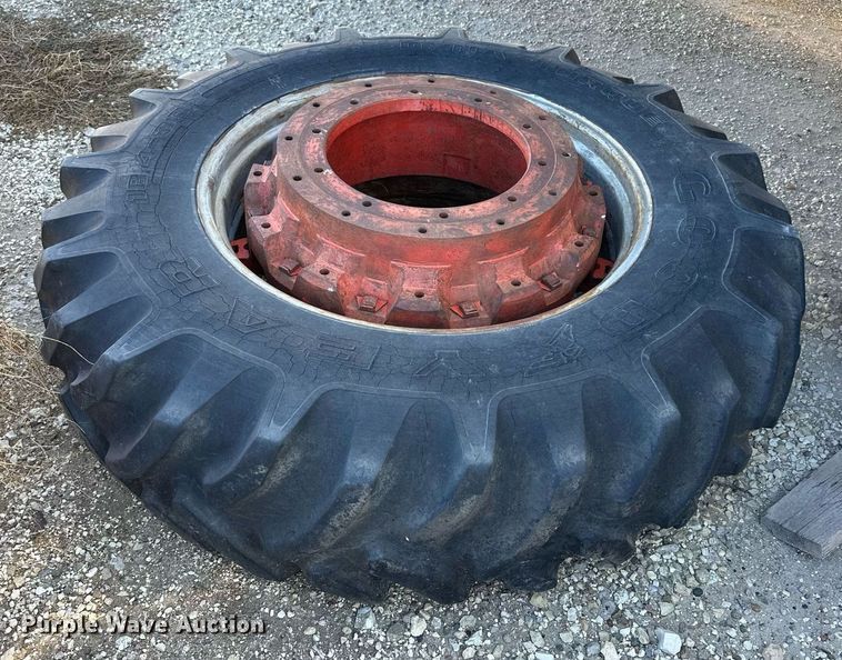 image for item NS9023 Case 1170 Agri King tractor