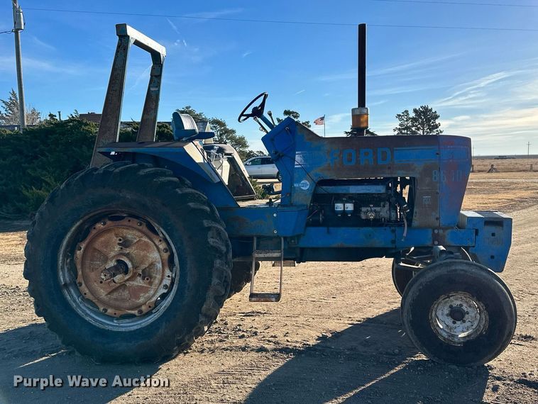 image for item NS9031 1974 Ford 8600  tractor