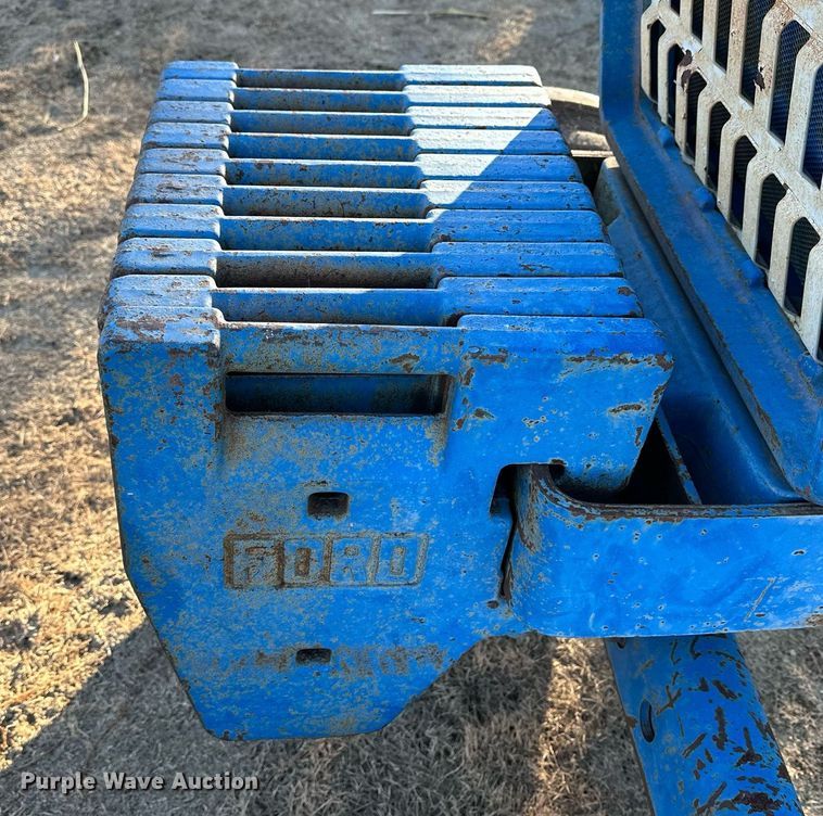 image for item NS9031 1974 Ford 8600  tractor