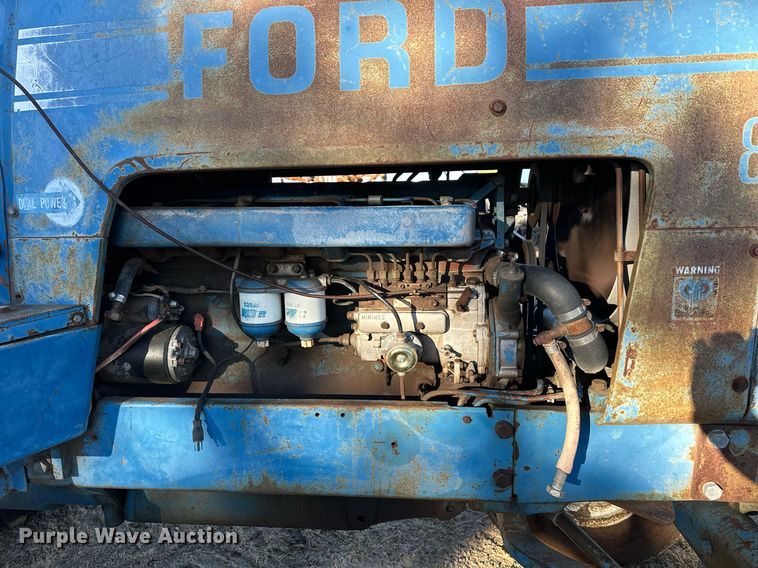 image for item NS9031 1974 Ford 8600  tractor