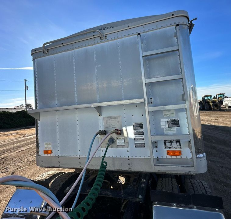 image for item NS9032 1997 Timpte  grain trailer