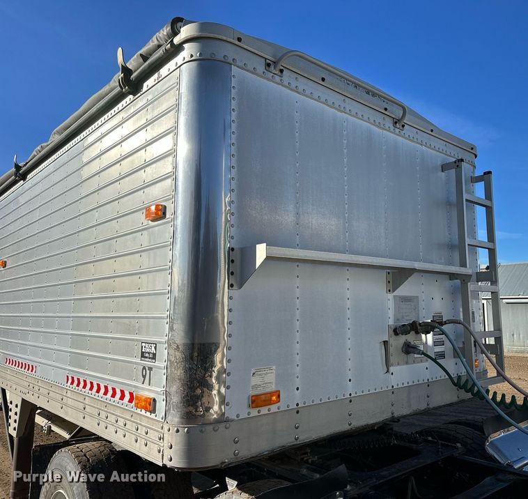 image for item NS9032 1997 Timpte  grain trailer