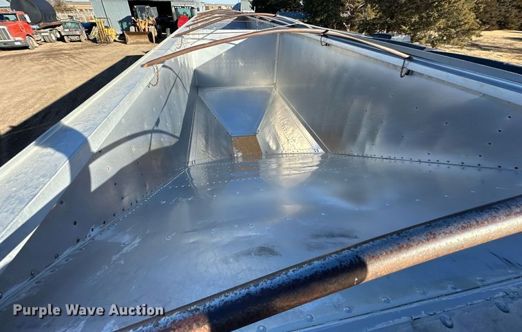 image for item NS9032 1997 Timpte  grain trailer