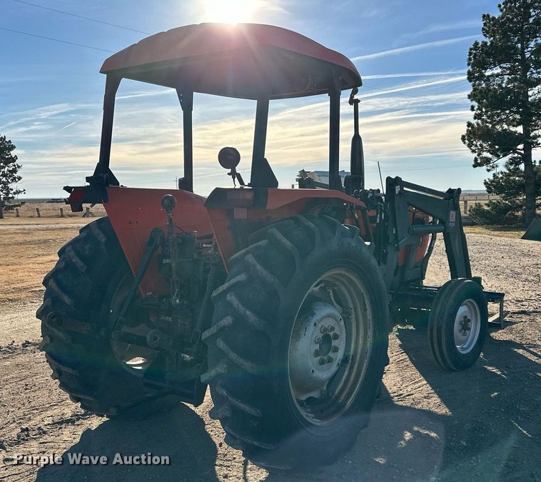 image for item NS9033 1992 AGCO Allis 5680  tractor