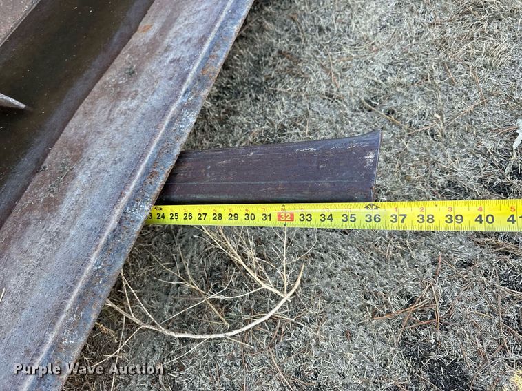 image for item NS9033 1992 AGCO Allis 5680  tractor