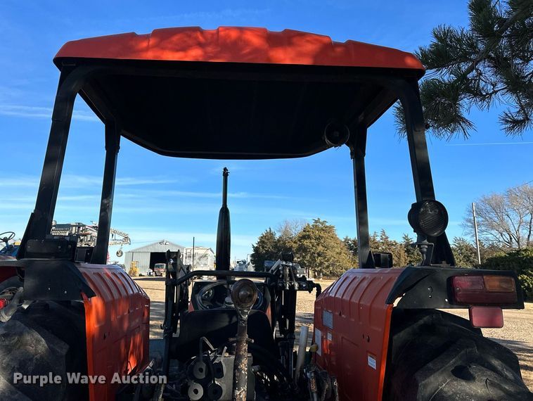 image for item NS9033 1992 AGCO Allis 5680  tractor