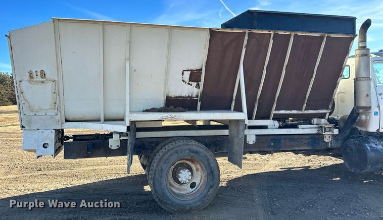 image for item NS9034 1986 GMC Brigadier  feed delivery truck