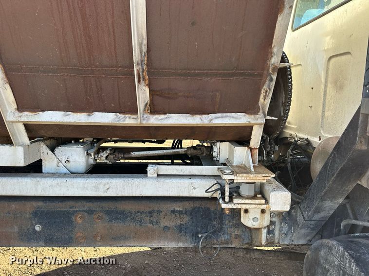 image for item NS9034 1986 GMC Brigadier  feed delivery truck