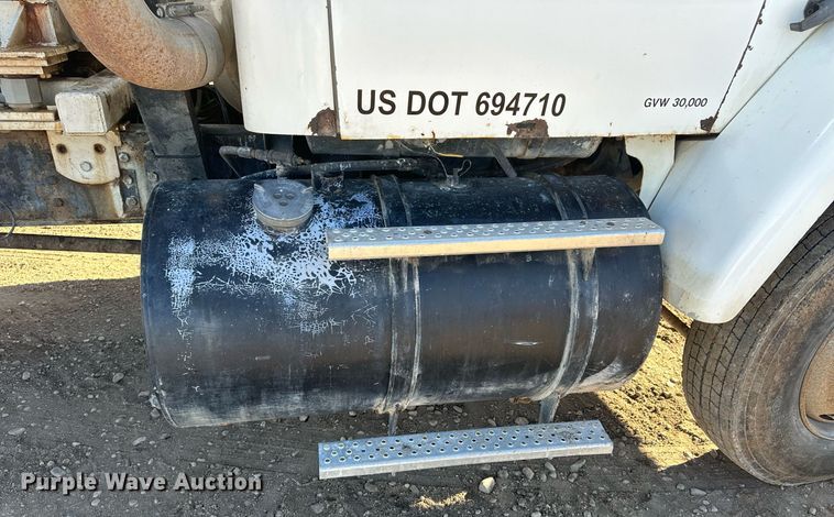 image for item NS9034 1986 GMC Brigadier  feed delivery truck